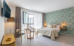 Cervantes Suites
